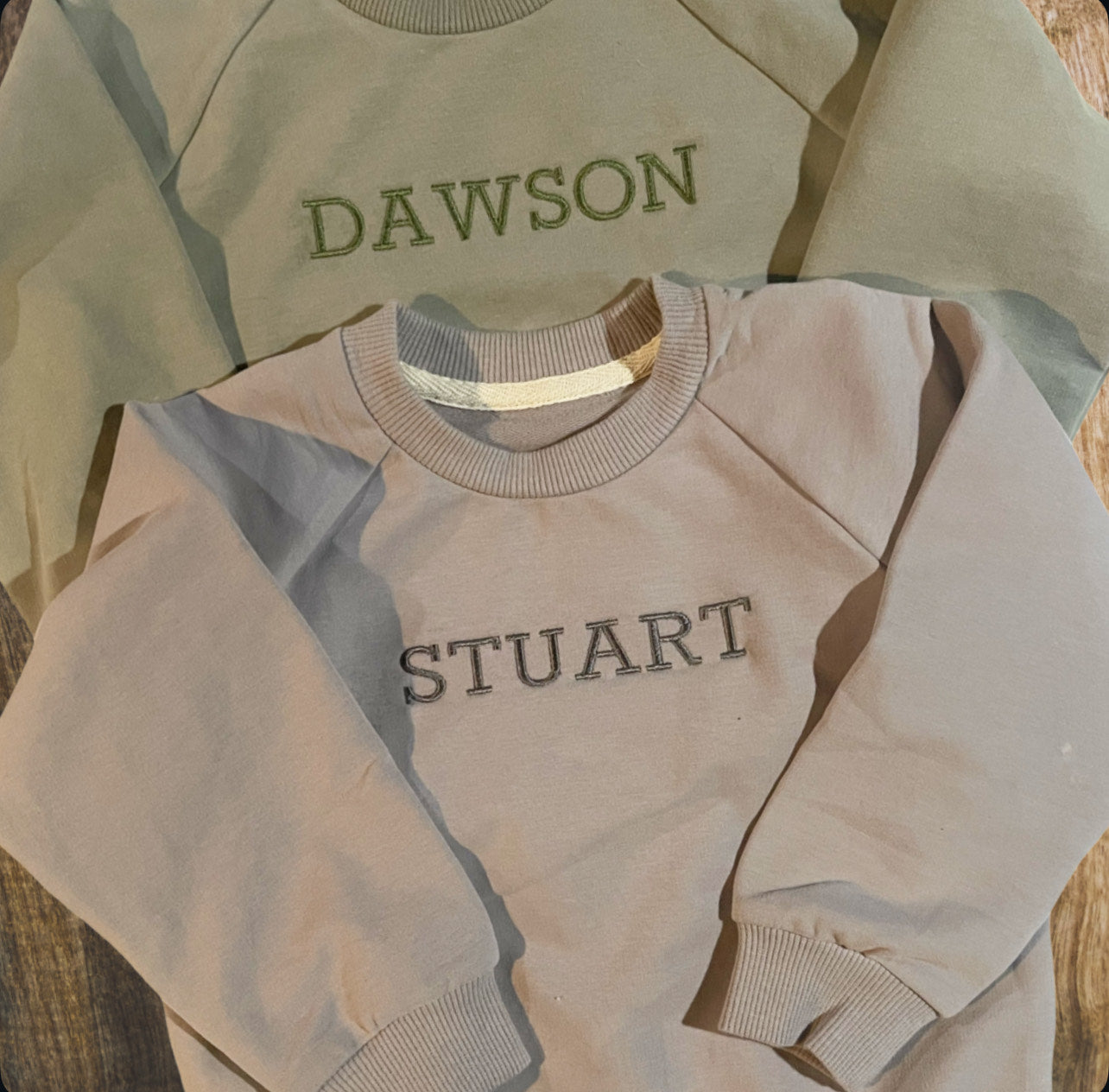 Monochrome Name Sweatshirts
