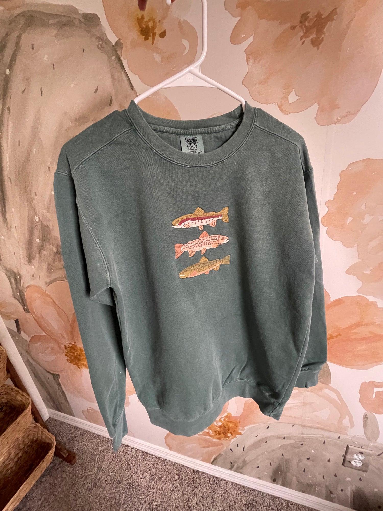 Unisex Trout Crew